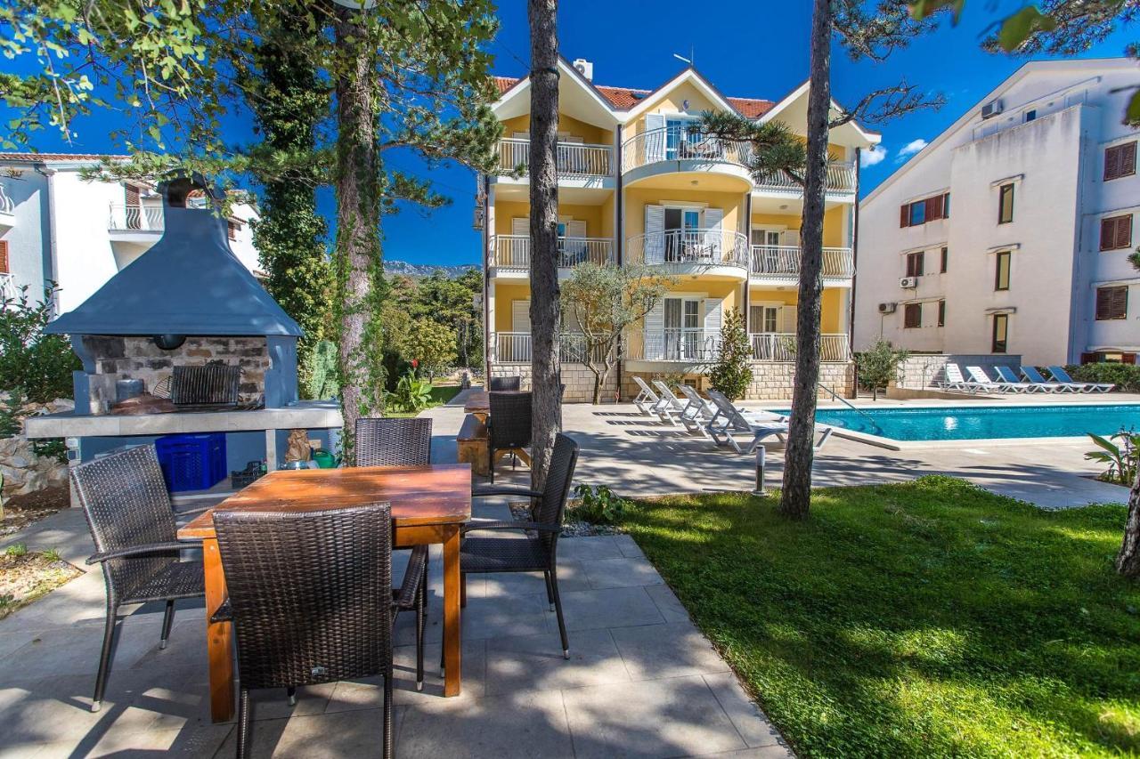 Apartments With A Swimming Pool Jadranovo, Crikvenica - 5521 Zewnętrze zdjęcie