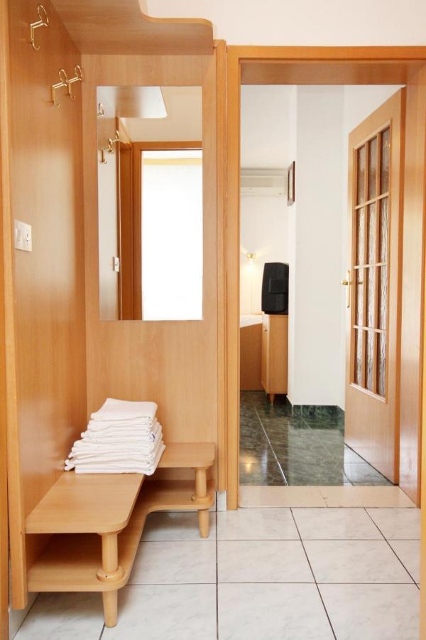 Apartments With A Swimming Pool Jadranovo, Crikvenica - 5521 Zewnętrze zdjęcie